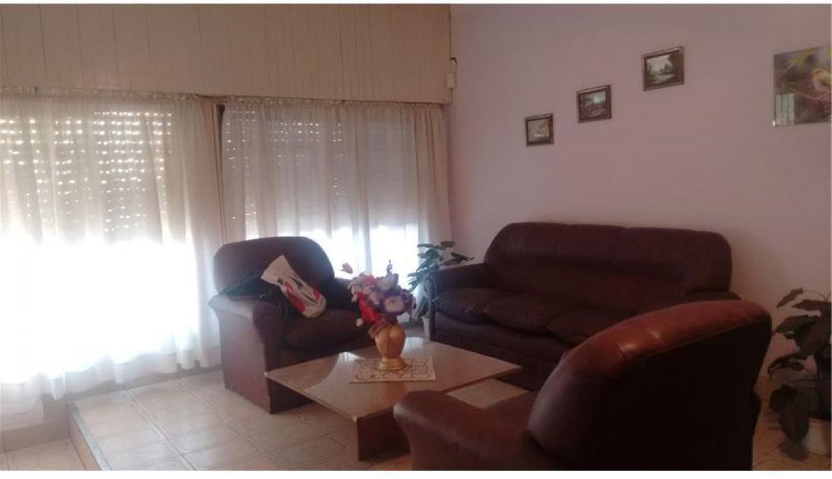 2 Schlafzimmer Haus in Malvinas Argentinas, Argentina, Nr. 53193