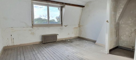 5 rooms House in Armentieres, France No. 256257 5