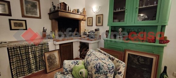 Villa de 6 divisões em Montelupo Fiorentino, Italy N.º 25216 25
