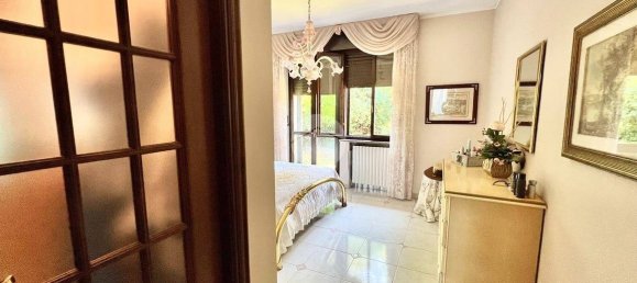 4 bedrooms Villa in Avigliana, Italy No. 315088 12