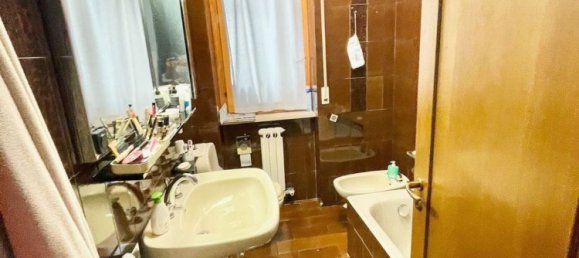 5 rooms Apartment in Cosenza, Italy No. 303608 15