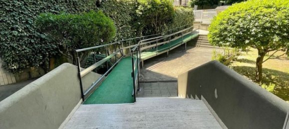 5 rooms Apartment in Cosenza, Italy No. 303608 3