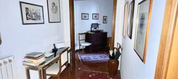 5 rooms Apartment in Cosenza, Italy No. 303608 5