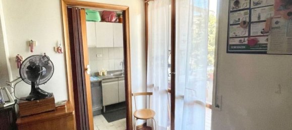 5 rooms Apartment in Cosenza, Italy No. 303608 12