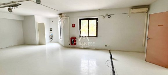 2 rooms Commercial property in Salerno, Italy No. 342649 18