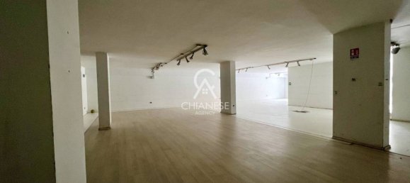 2 rooms Commercial property in Salerno, Italy No. 342649 8