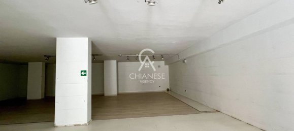 2 rooms Commercial property in Salerno, Italy No. 342649 7