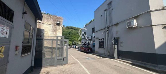 2 rooms Commercial property in Salerno, Italy No. 342649 21