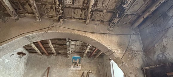 Propriété commerciale à Cefalù, Italy 58m² No. 251267 26