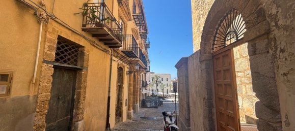 Propriété commerciale à Cefalù, Italy 58m² No. 251267 2