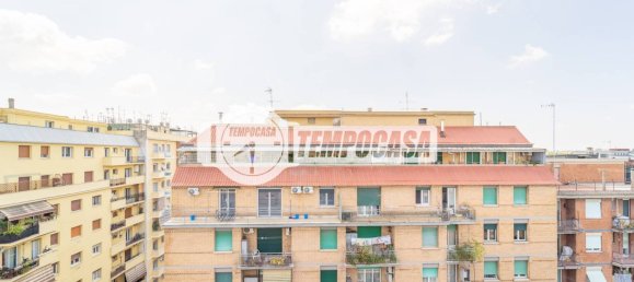 1 bedroom Apartment in Rome, Italy No. 347008 5