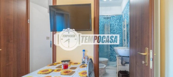 1 bedroom Apartment in Rome, Italy No. 347008 27
