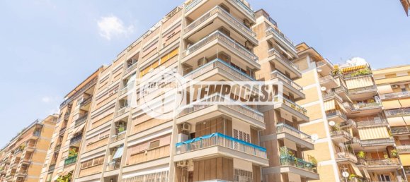 1 bedroom Apartment in Rome, Italy No. 347008 30