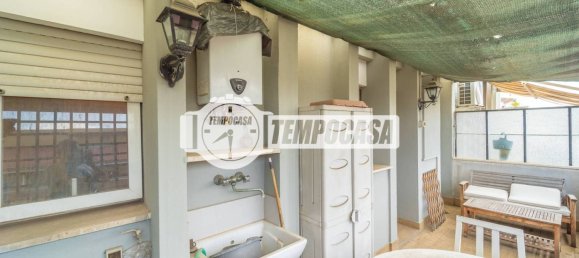 1 bedroom Apartment in Rome, Italy No. 347008 4