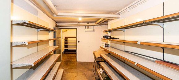 5-salle Bâtiment à Cham, Germany No. 210670 21