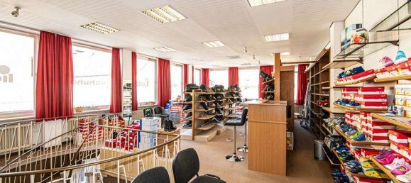 5-salle Bâtiment à Cham, Germany No. 210670 31