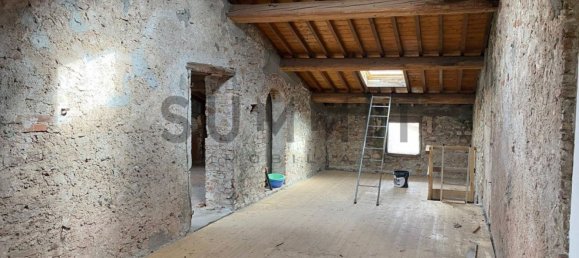 5 bedrooms House in Schio, Italy No. 327628 12
