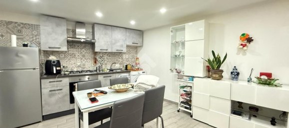 Квартира с 3 спальнями в Неаполь, Италия № 311569 10