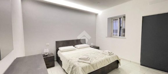 Квартира с 3 спальнями в Неаполь, Италия № 311569 6