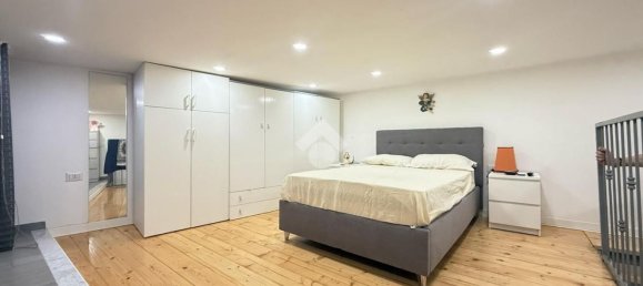 Квартира с 3 спальнями в Неаполь, Италия № 311569 11