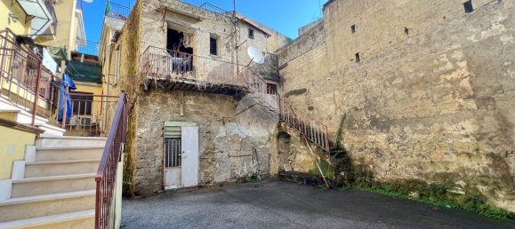 Квартира с 2 комнатами в Марано ди Наполи, Италия № 4814 2