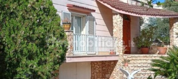 5 غرف نوم فيلا في Statte, Italy رقم 98081 3