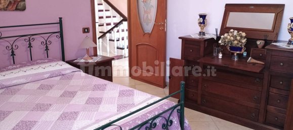 5 غرف نوم فيلا في Statte, Italy رقم 98081 32