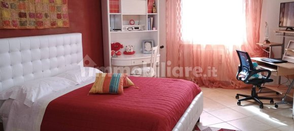 5 غرف نوم فيلا في Statte, Italy رقم 98081 35