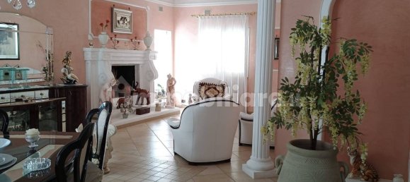 5 غرف نوم فيلا في Statte, Italy رقم 98081 10