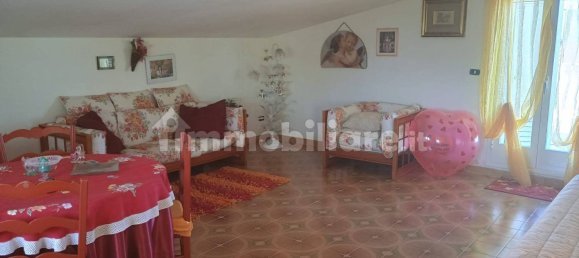 5 غرف نوم فيلا في Statte, Italy رقم 98081 49