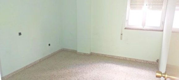 3 bedrooms Apartment in Leon, Spain No. 83018 6