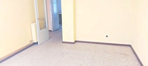 3 bedrooms Apartment in Leon, Spain No. 83018 4