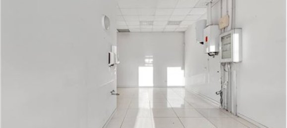 3غرفة عقار تجاري في Pieve Emanuele, Italy رقم 298560 4