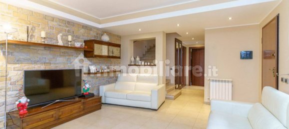 3 bedrooms Villa in Viagrande, Italy No. 331087 3
