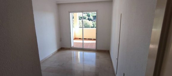 2 chambres Appartement à Benahavis, Spain No. 43456 23