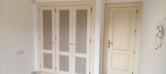 2 chambres Appartement à Benahavis, Spain No. 43456 28