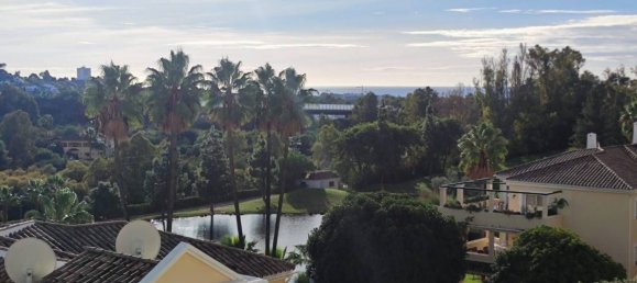 2 chambres Appartement à Benahavis, Spain No. 43456 5