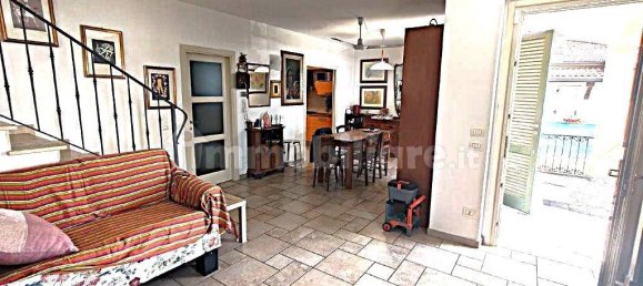 3 bedrooms Villa in Camaiore, Italy No. 280921 5