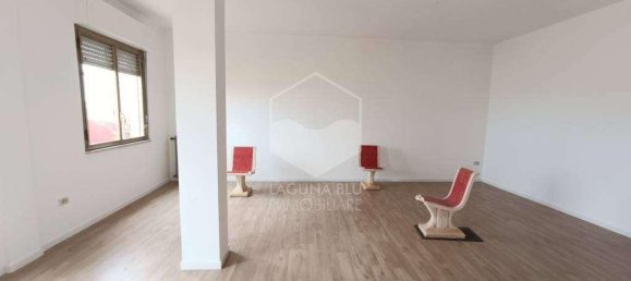 4-Zimmer Wohnung in Marsala, Italy, Nr. 23551 2
