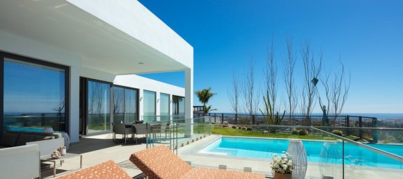 7 chambres Villa à El Herrojo, Spain No. 5411 6