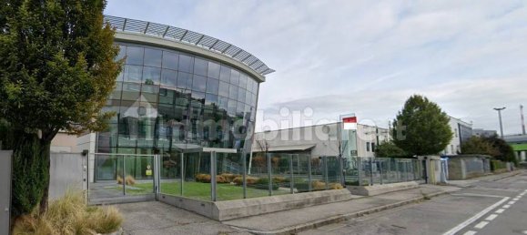 5غرفة بناية في Brescia, Italy رقم 320681 2