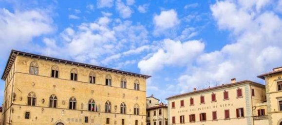 5 rooms Apartment in Pescia, Italy No. 263433 16