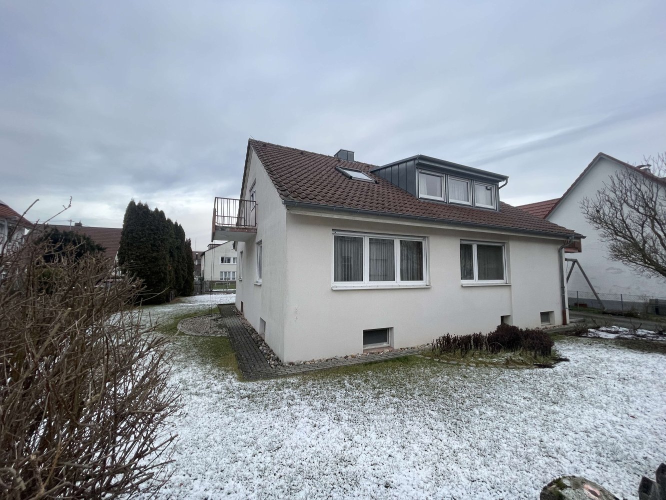 Таунхаус с 3 спальнями в Эслинген, Германия № 38098