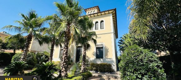 8 bedrooms House in Sant Vicenc Dels Horts, Spain No. 133849 4