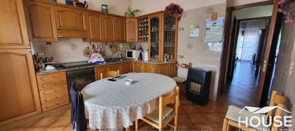 7 rooms House in Belpasso, Italy No. 286382 7