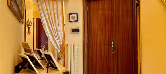 4-salle Appartement à Andria, Italy No. 83663 18