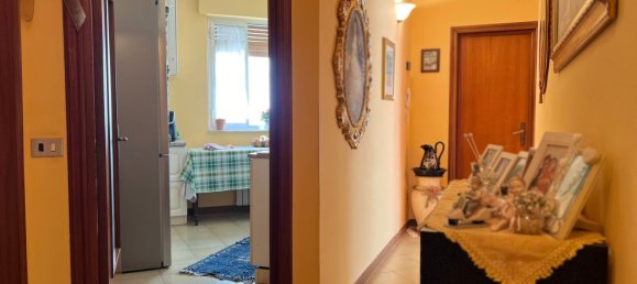 4-salle Appartement à Andria, Italy No. 83663 7