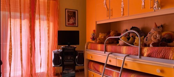 4-salle Appartement à Andria, Italy No. 83663 12