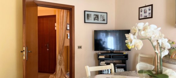 4-salle Appartement à Andria, Italy No. 83663 10