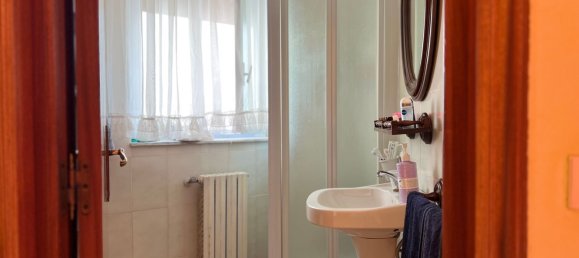 4-salle Appartement à Andria, Italy No. 83663 17